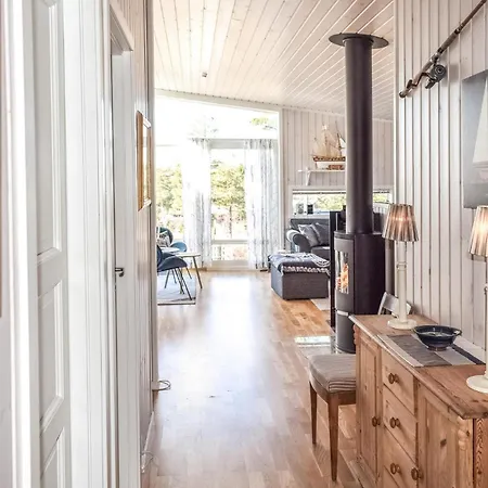 In Manstad With Kitchen