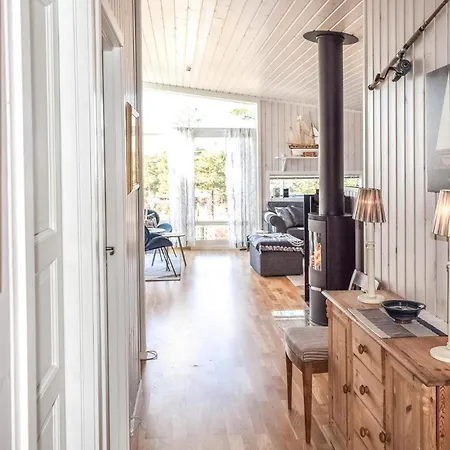 In Manstad With Kitchen